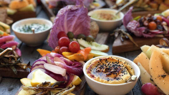 Food as Friend or Foe?&nbsp;An Ayurvedic Perspective